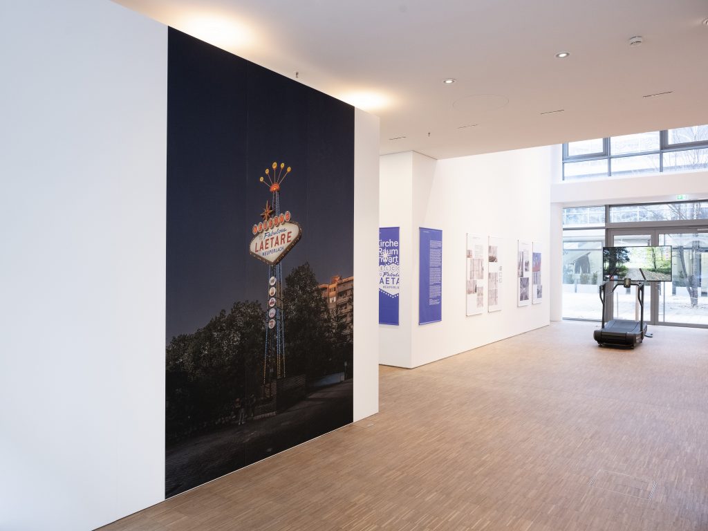 Kirche Raum Gegenwart
