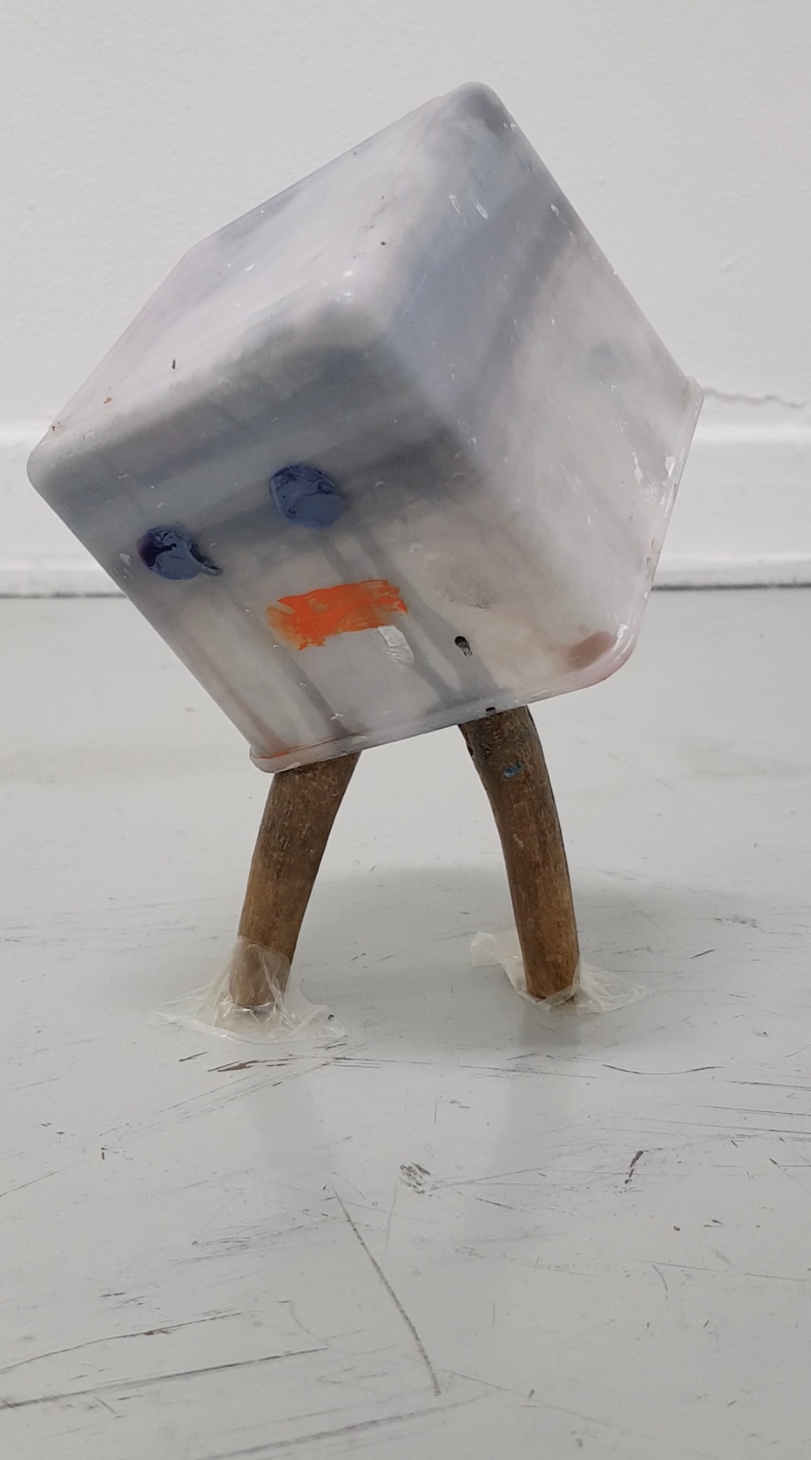 Johanna Schwarz Instabile Figurinen, seit 2022 fortlaufend Videostill